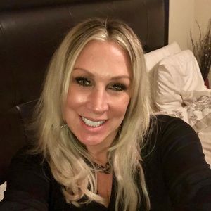 Meet your Posher, Tonya